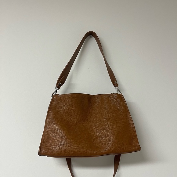 Viola Castellini Genuine Italian Leather Camel Crossbody Hobo Bag. - Picture 2 of 16